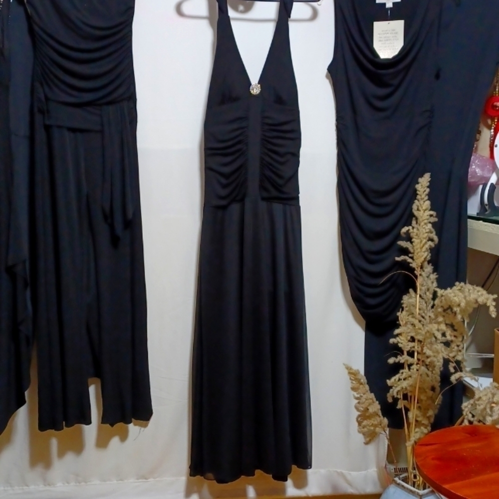 OXOXO COLLECTION LITTLE BLACK DRESS SIZE M IN A BEAUTIFUL BLACK POLYESTER